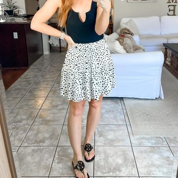 Women' Floral Layered Ruffles Tie up High Waist Short Pleated Skirt - Picture 4 of 4